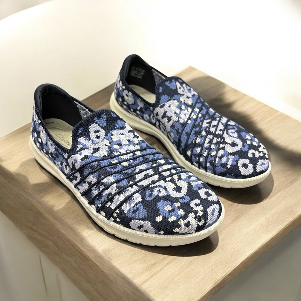 CLOUDSTEPPERS by Clarks Washable Knit Slip-Ons Adella Step Navy/Floral Size 11 M